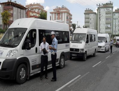 Öğrenci Servislerinde Denetimler Artırıldı