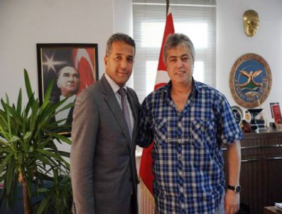 CENGİZ KURTOĞLU - Sanatçı Cengiz Kurtoğlu Memleketi Artvin`de