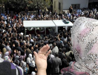 Şehit Polis Baba Ocağında