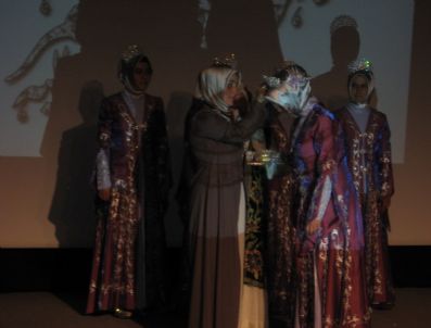 Tavşanlılı Hafızlar `taç`landı