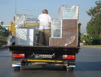 Trafikte Tehlikeli Yolculuk