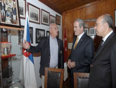 Yat Yarışını Kazananlar Madalyalarını Aldı