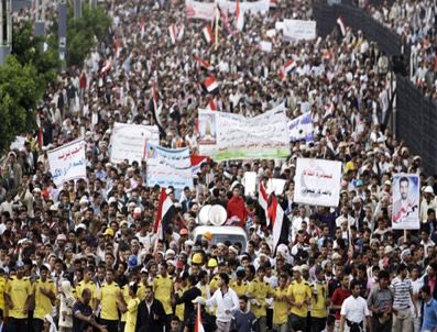 Yemen'de protestolar sürüyor