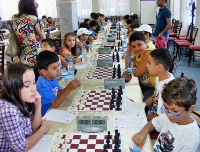 Söke, Türkiye Çapında Satranç Turnuvasına Ev Sahipliği Yapıyor