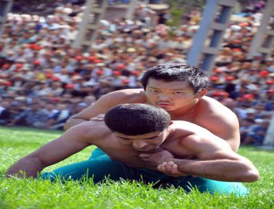 KAZıM ŞAHIN - Türk ve Japon, Yağlı Güreşlerde Karşılaşırsa