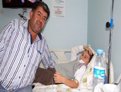 23 Öğrenci Zehirlenme Şüphesiyle Hastaneye Kaldırıldı