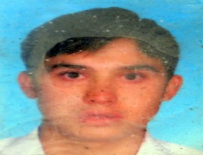 MEHMET DANIŞ - Arıza Yapan Otobüsün Personeli ve Yolcularına Otomobil Çarptı: 3 Ölü, 4 Yaralı