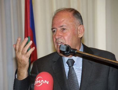 Azerbaycan’ın Bağımsızlık Yıl Dönümü Taşkent’te Renkli Görüntülerle Kutlandı