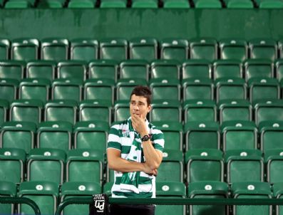 Bursa'da Tribünler Boş Kaldı