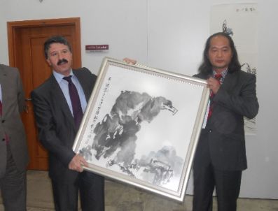 İSTANBUL BIENALI - Çinli Akademisyen Erzurum`da Resim Sergisi Açtı