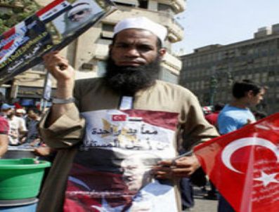 SEKÜLER - Kim İslamcı kim daha İslamcı