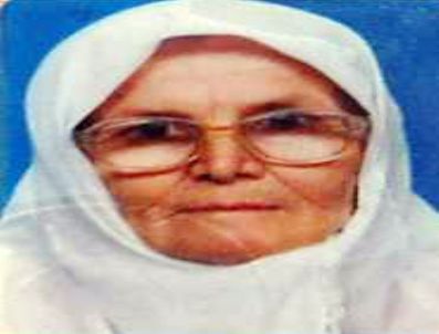 Eşarbını Bağlarken Traktörün Altında Kaldı