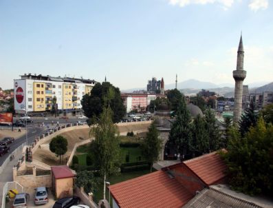 600 Yıllık Tarihi Caminin Çehresi Değiştirildi