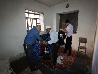 LOKMAN ÖZDEN - Kimsesiz Adam Sıcak Yuvaya Kavuştu