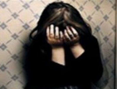 AKALAN - 14 yaşındaki kıza şantajla tecavüz ettiler