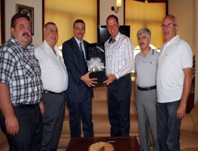 Vali Güvenç, Kurumlara Veda Ziyaretinde Bulundu