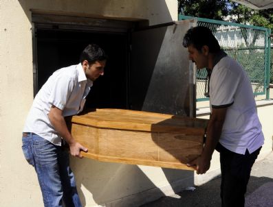 5 Yaşındaki Çocuğun Cenazesi Ülkesine Gönderildi