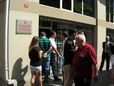 İett gişelerinde paso yoğunluğu