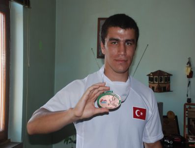 İhsan Erdoğan, Avrupa 3.oldu