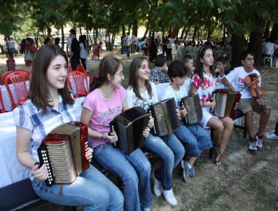 İnegöl`de Abhaz Şenliği