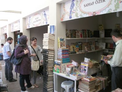Kitap tutkunları, 5. kez sahaf festivali`nde buluştu