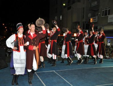 Nazilli’de Halk Oyunları Şöleni