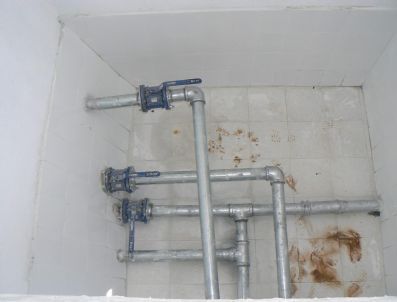 Özel İdare İçme Su Depolarını Tek Tek Yeniliyor