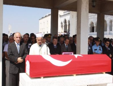 KOCATEPE CAMII - Tunceli’deki Hain Saldırıda Hayatını Kaybeden Dilay Öğretmen Toprağa Verildi
