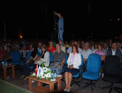 ZÜLFÜ LİVANELİ - Aydın’da ‘kurtuluş’ Etkinlikleri Livaneli Konseri İle Sona Erdi