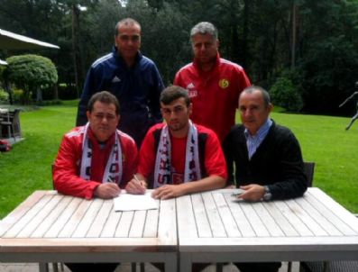 MİCHAEL SKİBBE - Eskişehirspor Gurbetçi Futbolcuları A2 Takımına Gönderdi