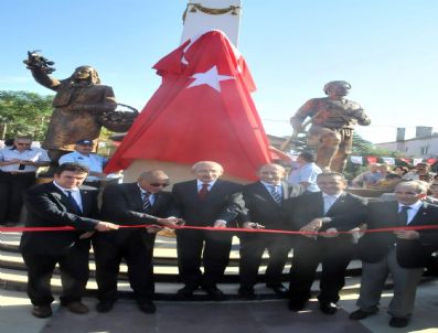 BİRGÜL AYMAN GÜLER - Kılıçdaroğlu`na Kılıçdaroğlu Eşlik Etti