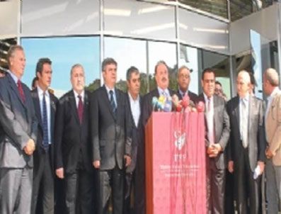 NEVZAT ŞAHIN - Kulüp Başkanları Değişiklik İçin Meclis Turunda