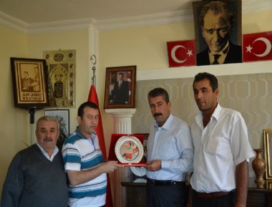 Münübüs Taşıyıcılarına Plaket