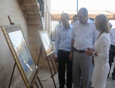 'tezhip Minyatür Hüsnü Hat İle Biz De Mardindeyiz' Sergisi Açıldı