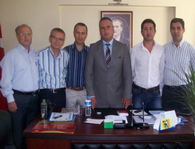 Uşak Belediyespor Yönetiminden Spor İl Müdürlüğüne Atanan Fatihhan Erdoğan’a Ziyaret