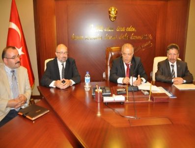 TURGUT GÜRSOY - Vali Şentürk: Yozgat`ta Bin Kişiye İstihdam Sağlanacak