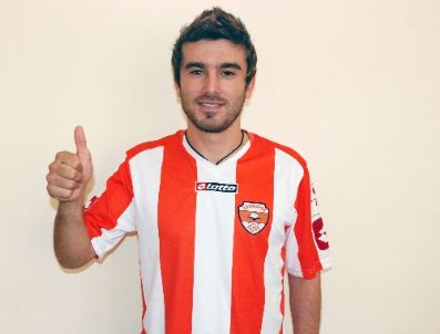 Adanaspor Samsunspor`dan Adnan İle Anlaştı
