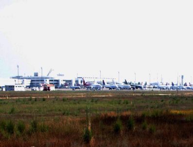 Antalya Hava Trafiği Yavaşlatıldı