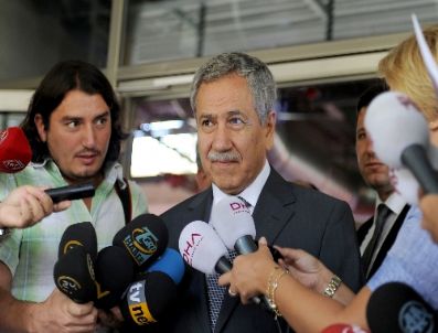 Arınç: Cezaevindeki Gazetecilerin Yüzde 95`i Terör Kapsamında Mahkum Edildi