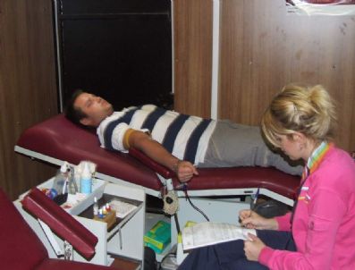 Bandırma`da Kızılay`dan Kan Bağışı Kampanyası