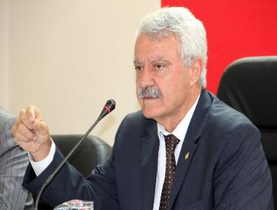 Başkan Tanık’tan Gökçek’e: Zafer Meydanı’nı Birlikte Yapalım