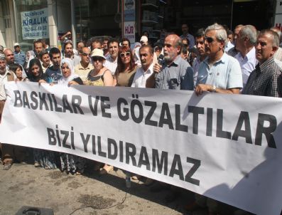 ERTUĞRUL KÜRKÇÜ - Bdp`den `gözaltı` Protestosu