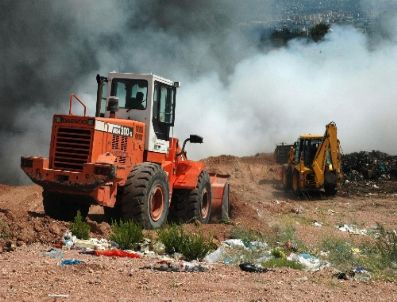 Çöp Döküm Sahasındaki Yangın Güçlükle Kontrol Altına Alındı