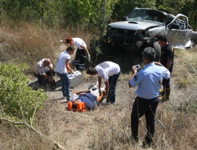 NEBIOĞLU - Çorlu`da Trafik Kazası: 2 Ölü, 2 Yaralı
