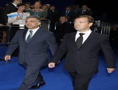 YAROSLAVL - Cumhurbaşkanı Abdullah Gül, Küresel Politika Forumu`na Katıldı