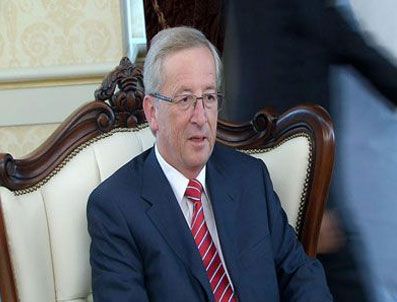 Erdoğan`dan Juncker`e Jest