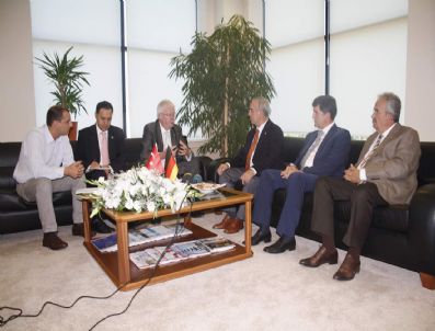 Hessen Başbakan Yardımcısından Türkiye`nin Ab Üyeliğine Tam Destek