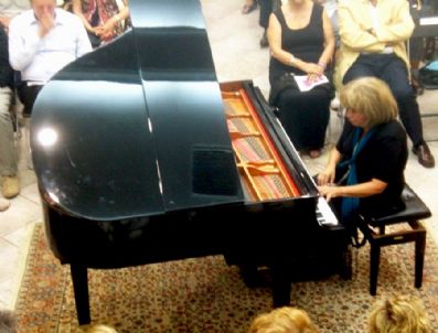 İDİL BİRET - İdil Biret’ten Unutulmaz Konser