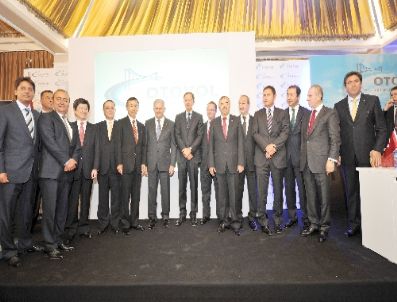 İstanbul- İzmir Arasını 3,5 Saate İndirecek Köprünün İnşası İçin İmzalar Atıldı