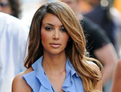 KARDASHİAN - Kim Kardashian hastalığıyla böyle başa çıkıyor